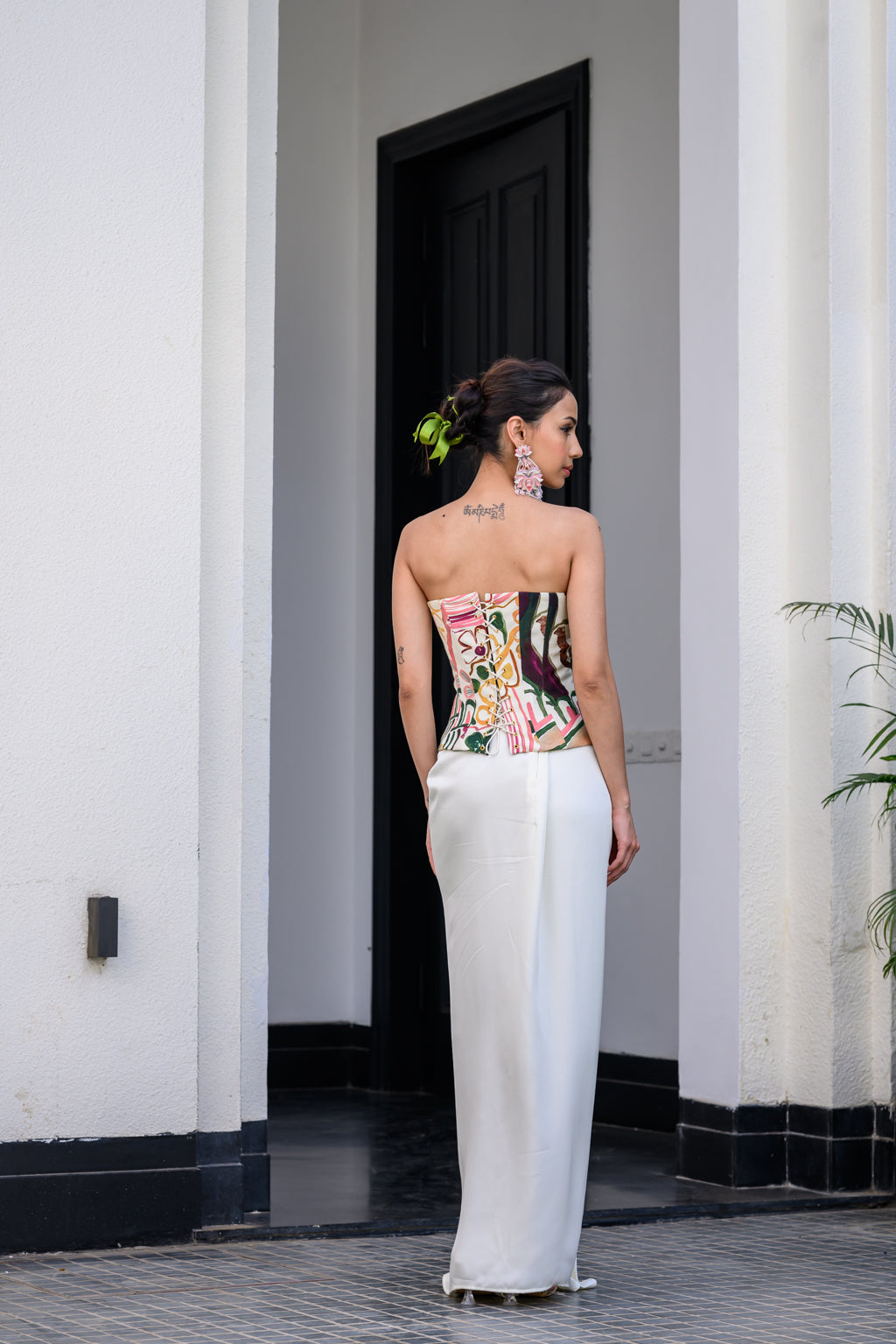 FLORA METALLIC HIGHLIGHT CORSET PAIRED WITH SKIRT SET