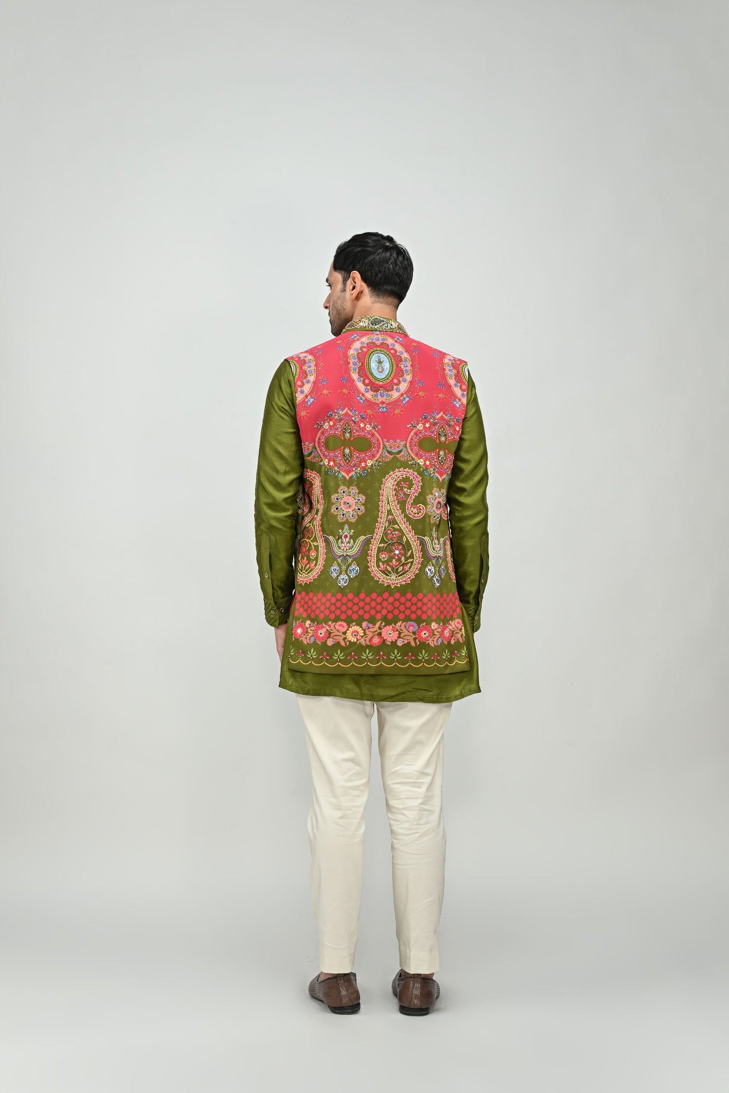 OLIVE PRINTED HIGHLIGHTED HALF JACKET /FULL SET