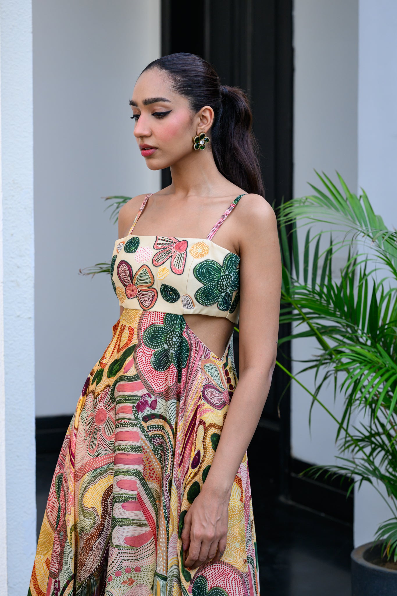 FLORA CUT OUT APPLIQUE DRESS