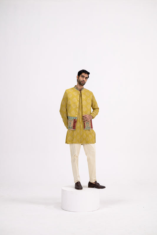 Mustard Pintuck Kurta Bundi Set/bundi