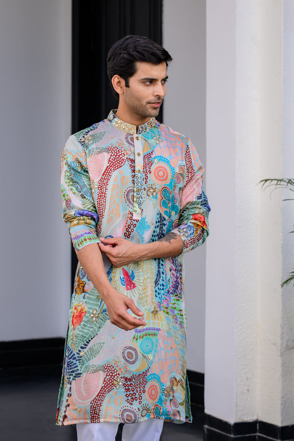 GARDENIA HIGHLIGHTED KURTA WITH PANTS