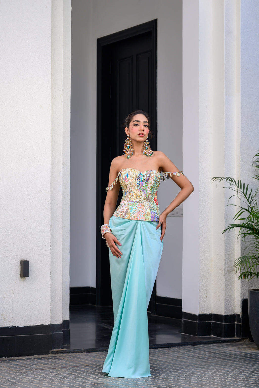 GARDENIA HIGHLIGHTED CORSET WITH SKIRT
