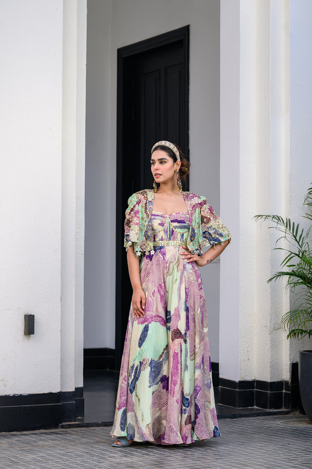 EDEN JUMPSUIT PAIRED WITH H CAPE JACKET SET