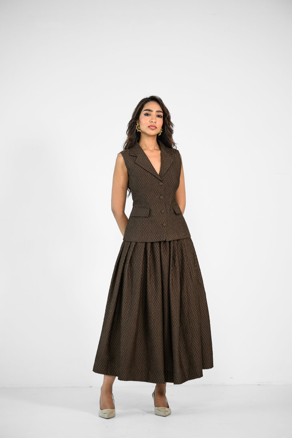 BROWN BLAZER AND SKIRT SET