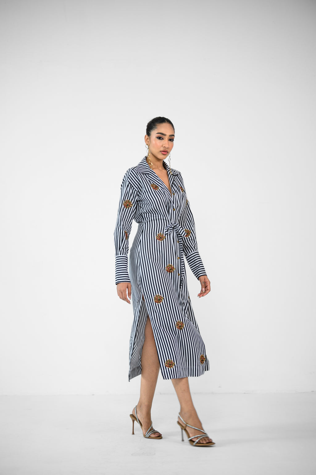 STRIPE PATCH SHIRT TIE DRESS