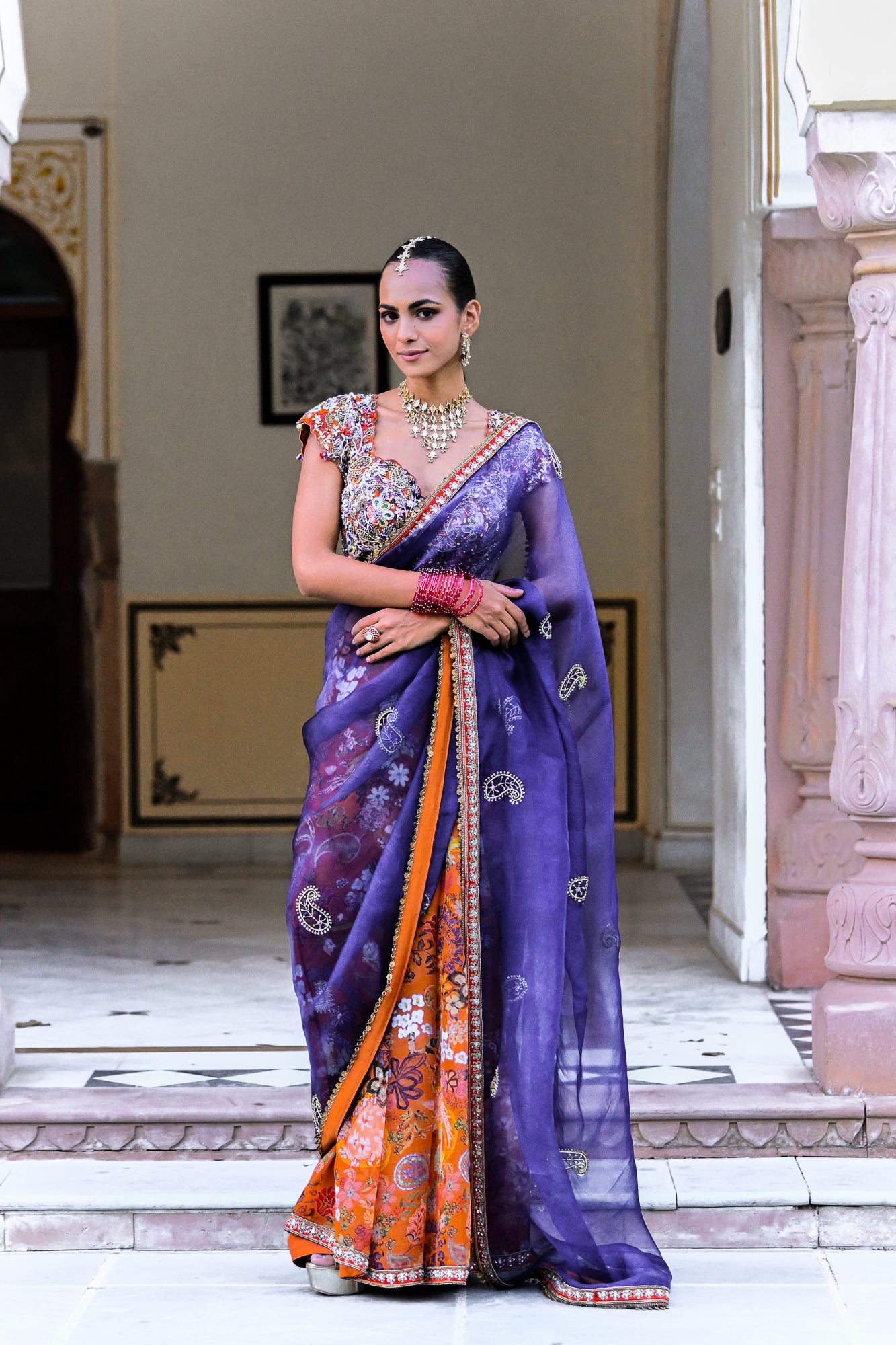AMBER BLOOM DAMAN SAREE WITH PAISLEY EMBROIDERED PALLA , PETTICOAT AND EMBROIDERED BLOUSE