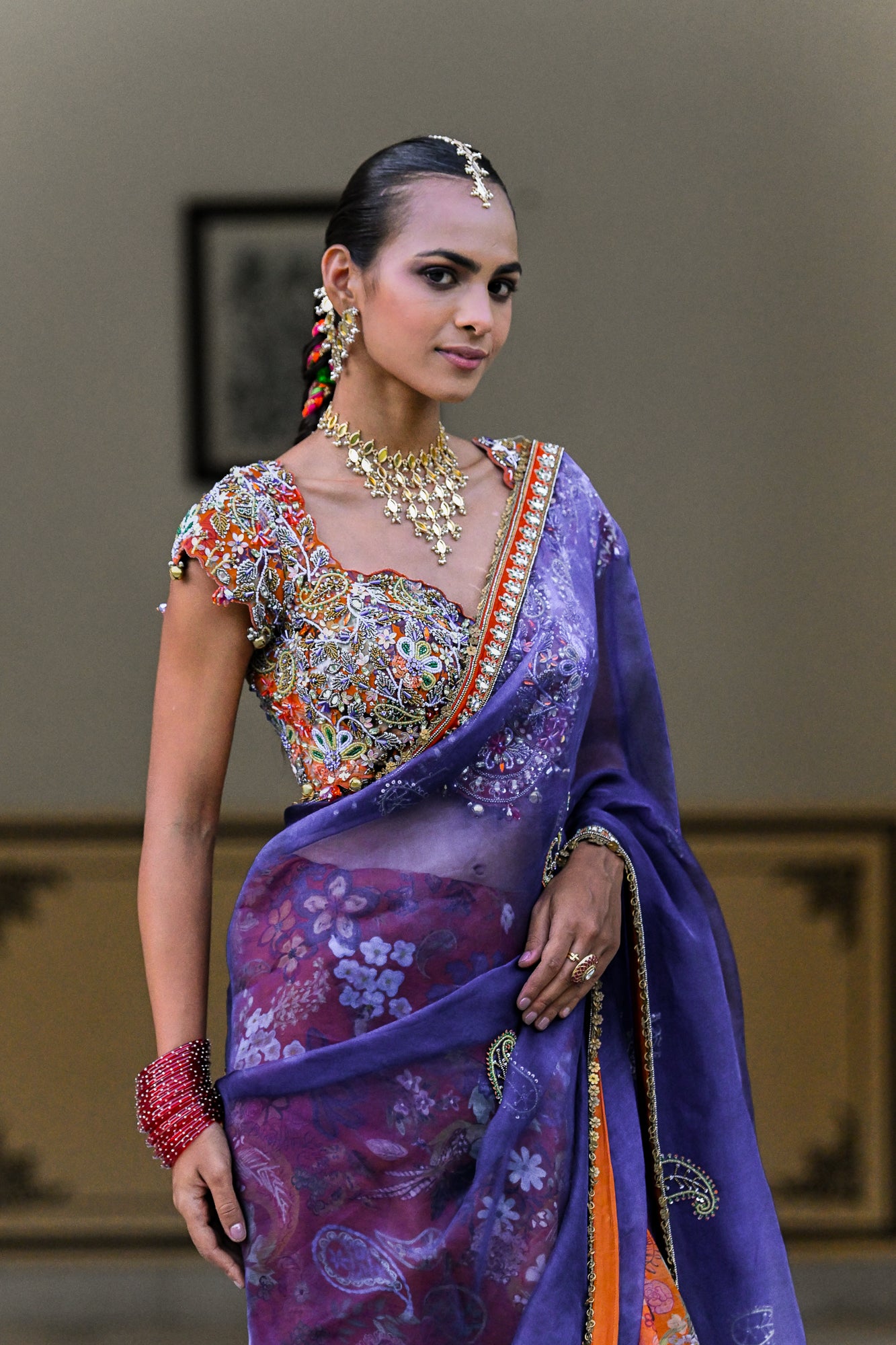 AMBER BLOOM DAMAN SAREE WITH PAISLEY EMBROIDERED PALLA , PETTICOAT AND EMBROIDERED BLOUSE