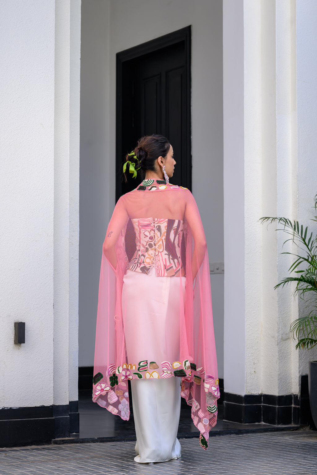 FLORA METALLIC HIGHLIGHT CORSET PAIRED WITH SKIRT SET WITH CAPE SET