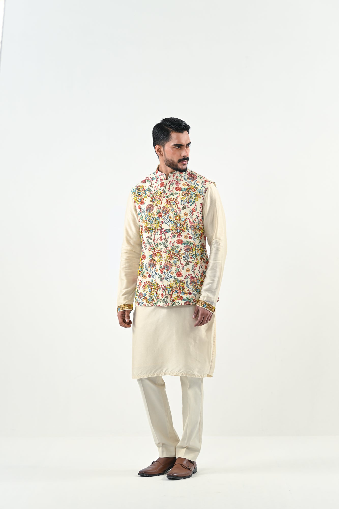 IVORY BLOOM HIGHLIGHTED BUNDI SET