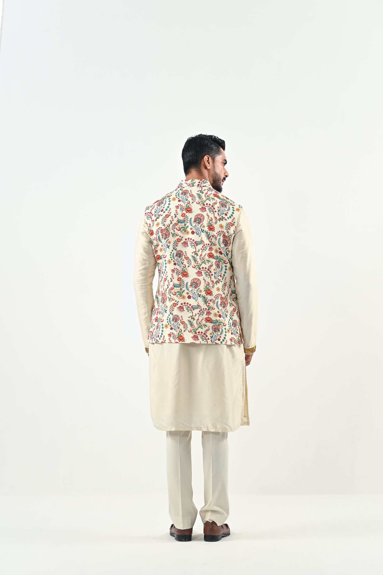 IVORY BLOOM HIGHLIGHTED BUNDI SET