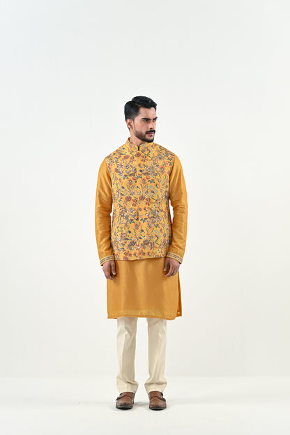 MARIGOLD HIGHLIGHTED BUNDI WITH KURTA SET
