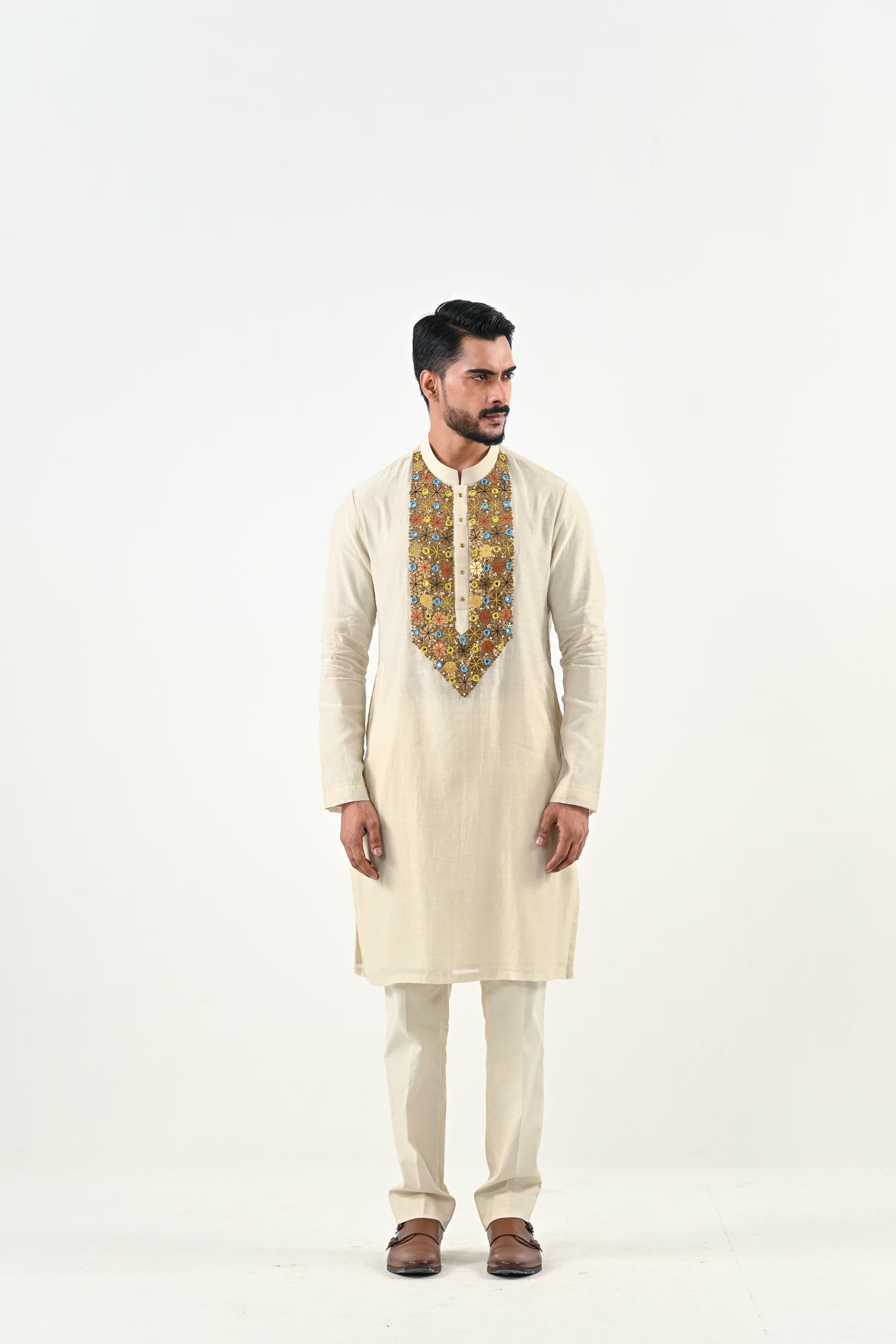 IB EMBROIDERED KURTA SET