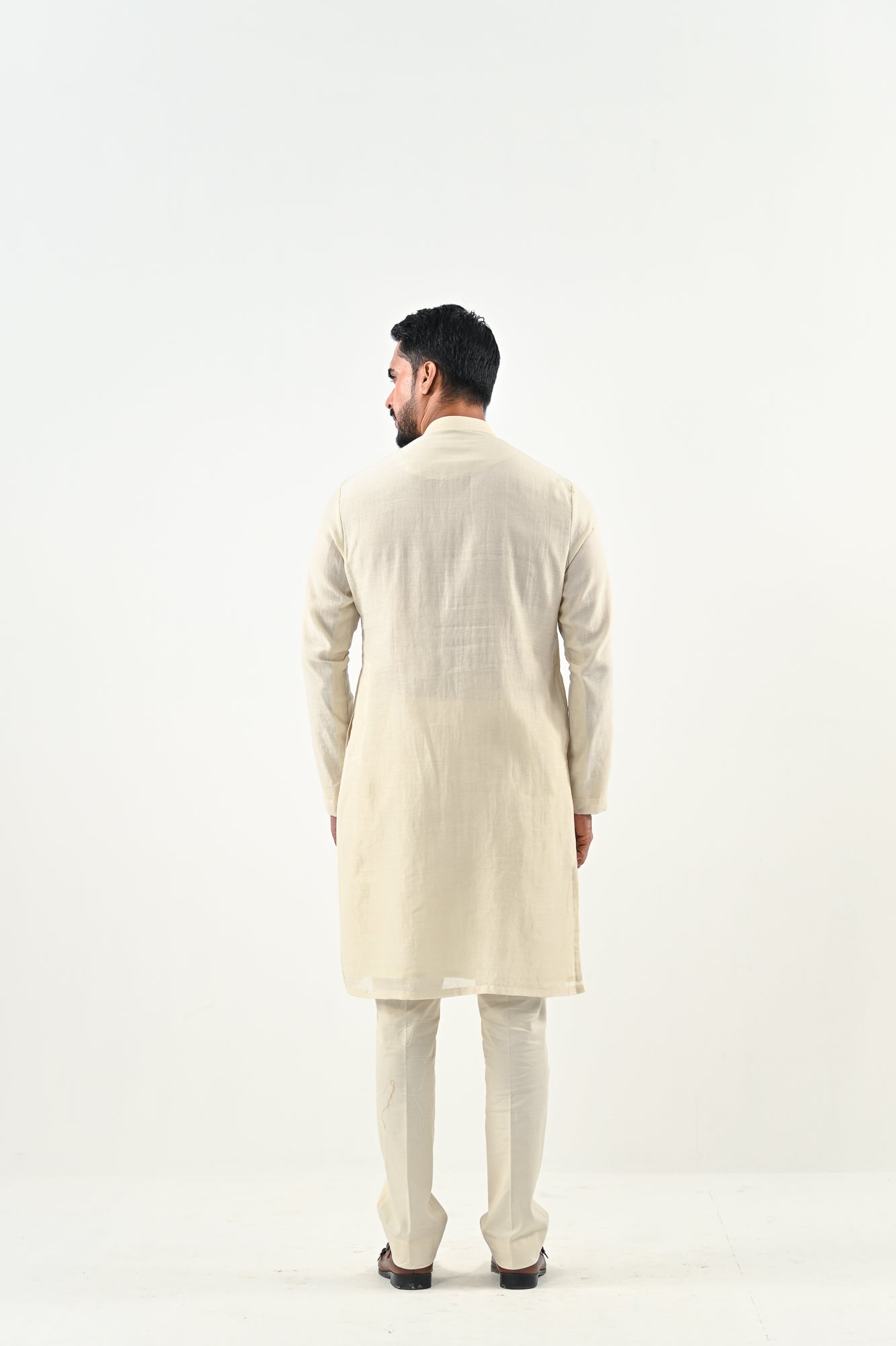 IB EMBROIDERED KURTA SET