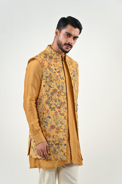 M HIGHLIGHTED HALF JACKET SET