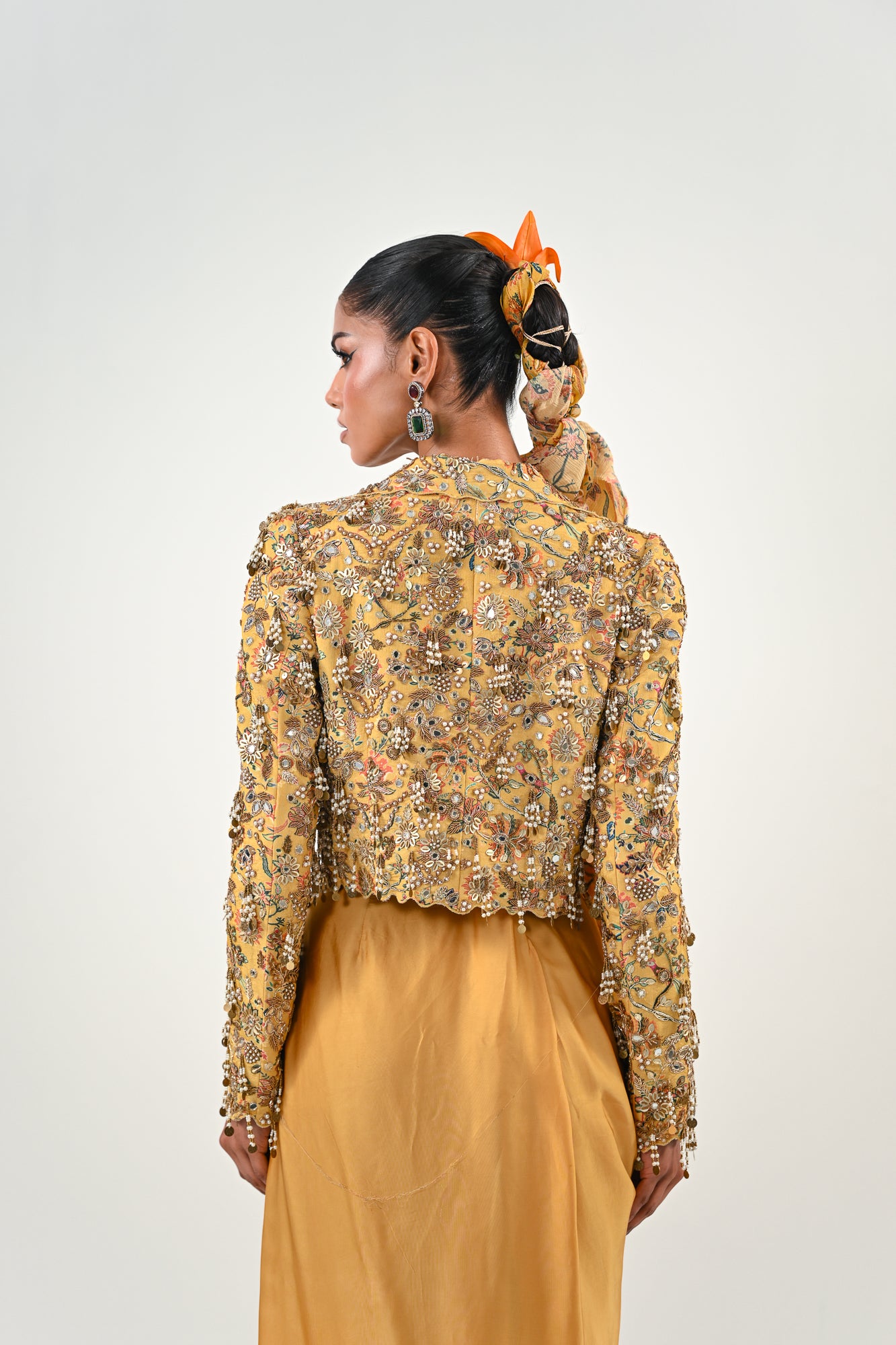 M EMBROIDERED JACKET DHOTI SET