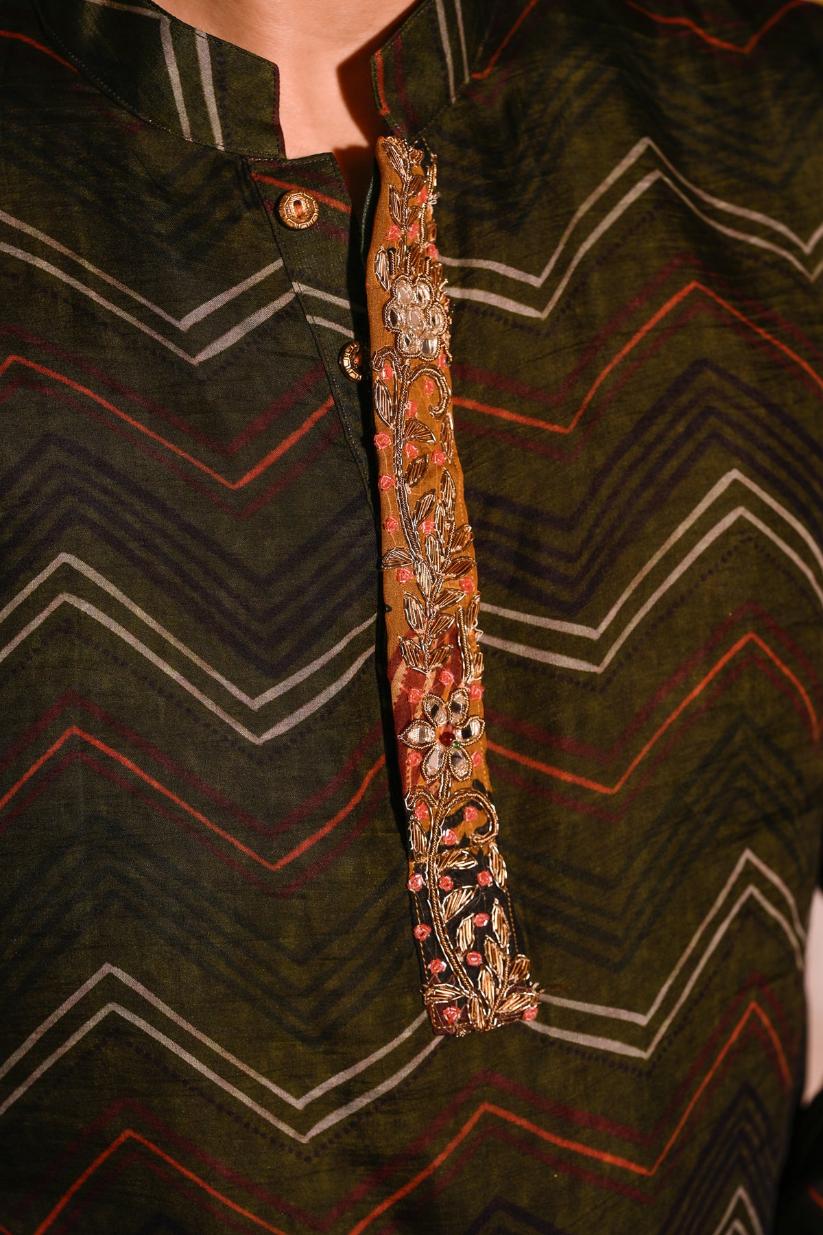 PRINTED ORGANZA KURTA WITH GREEN FLAIR PANT