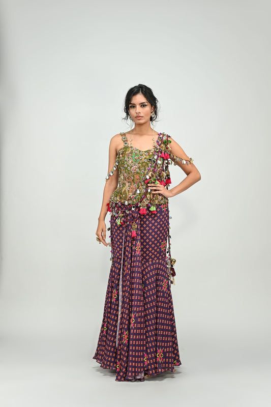 PLUM PRESTITCHED TASSEL SAREE PAIRED WITH BADLA EMBROIDERED GREEN CORSET