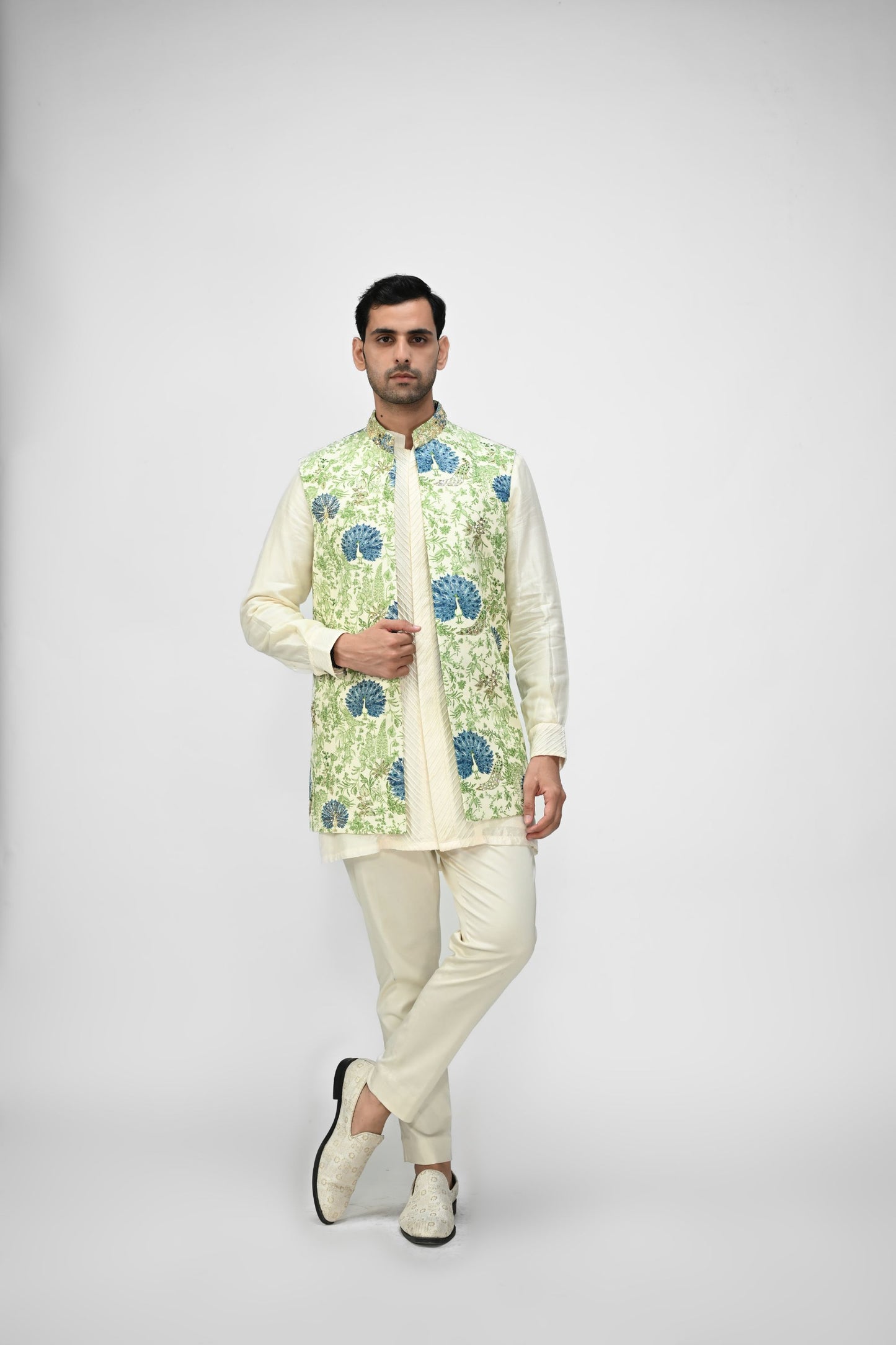 Peacock Printed Highlighted Half Jacket