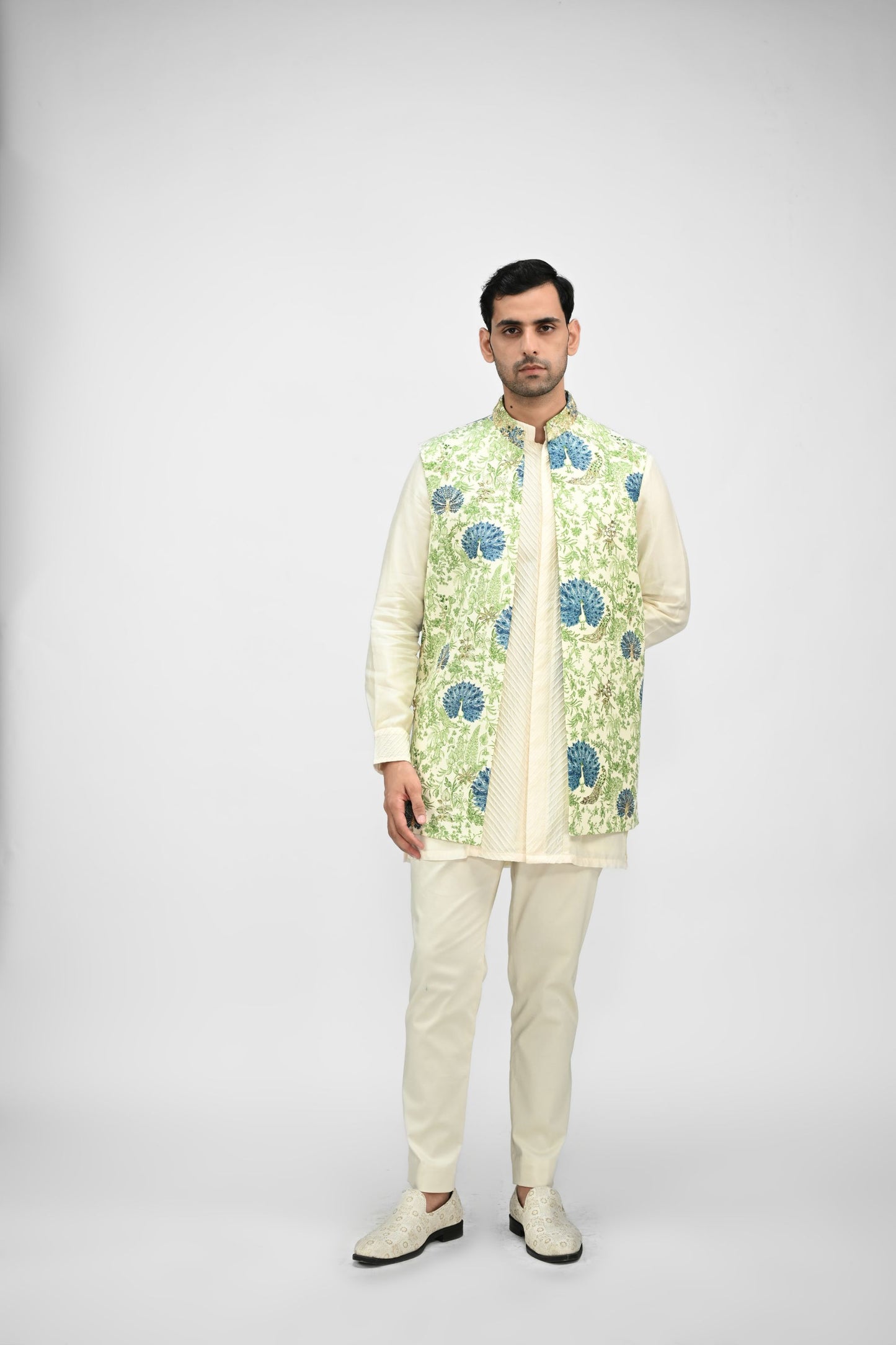 Peacock Printed Highlighted Half Jacket