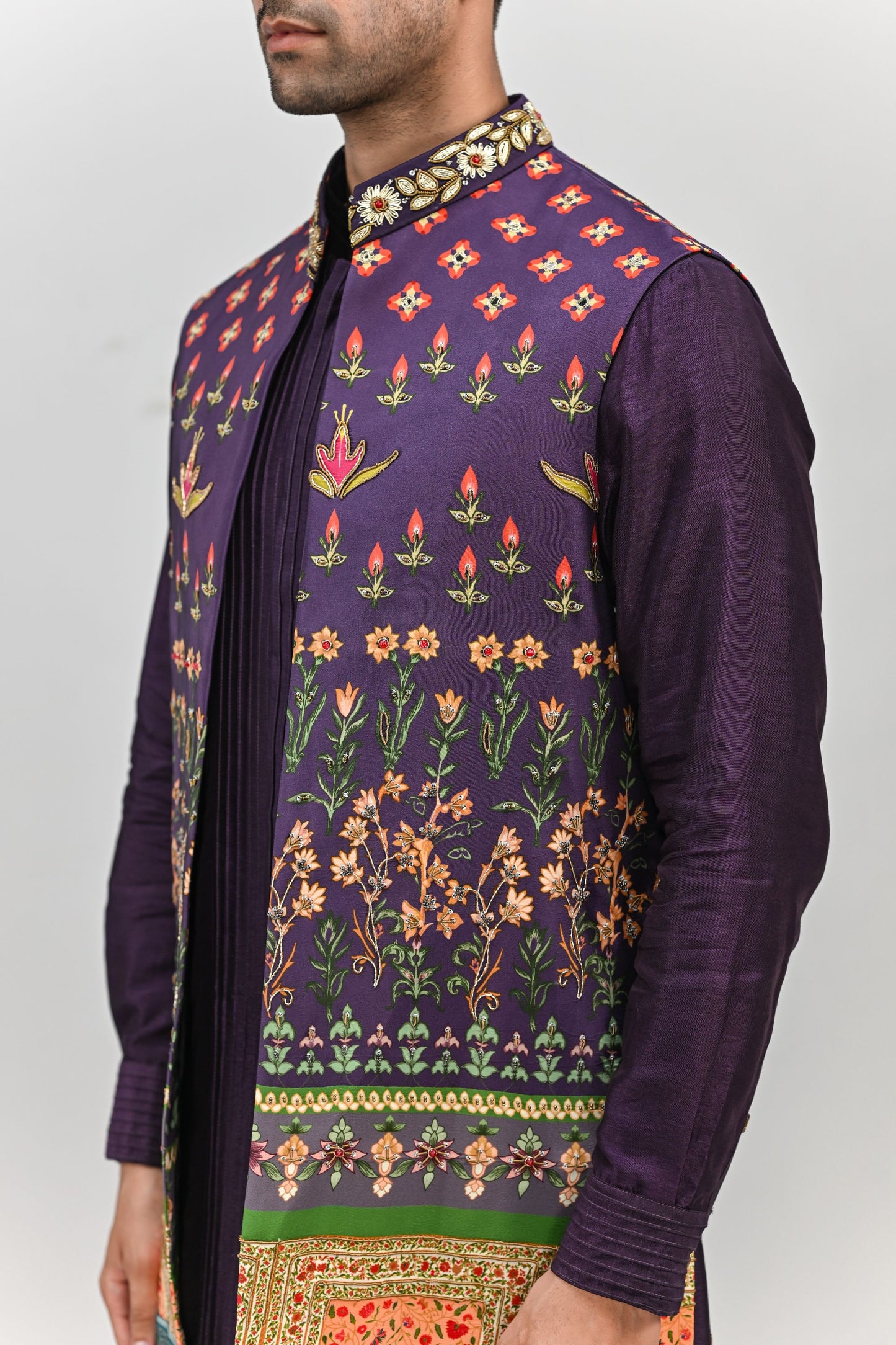 PLUM PRINTED HIGHLIGHTED HALF JACKET /FULL SET