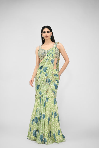 Highlighted Pre Stiched Peacock Saree Paired With Bead Blouse