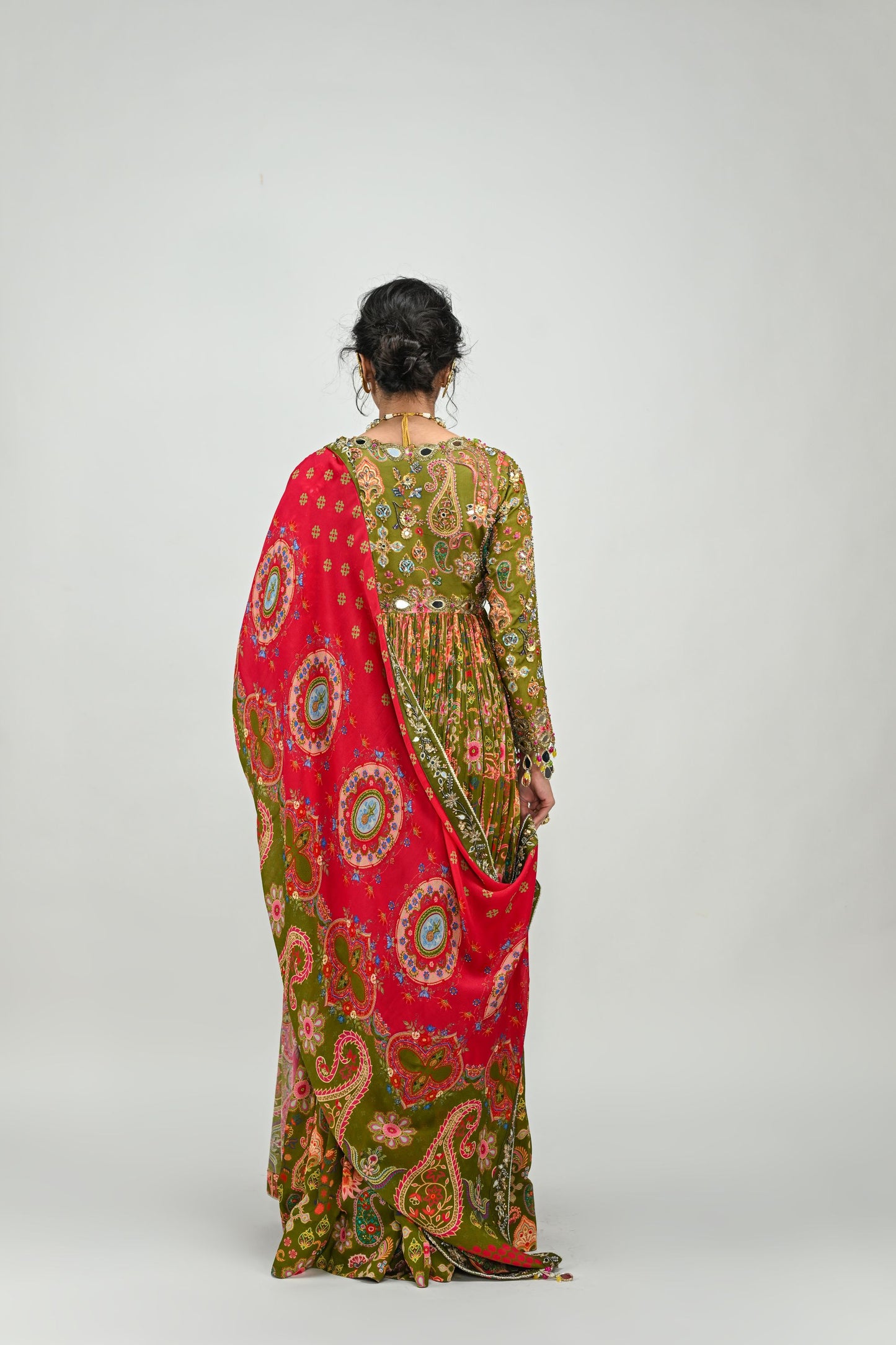 OLIVE GREEN HIGHLIGHTED ANARKALI PAIRED WITH DUAL PRINT DUPATTA