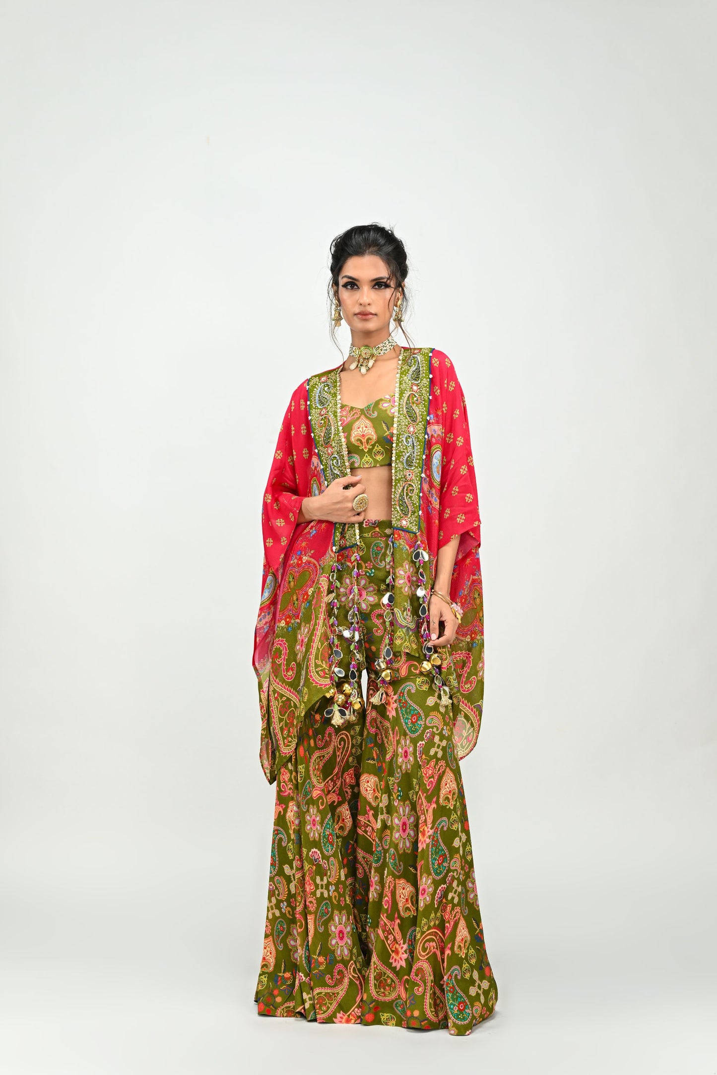 OLIVE HIGHLIGHTED SHARARA BRALETTE PAIRED WITH DUAL PRINT TOGA