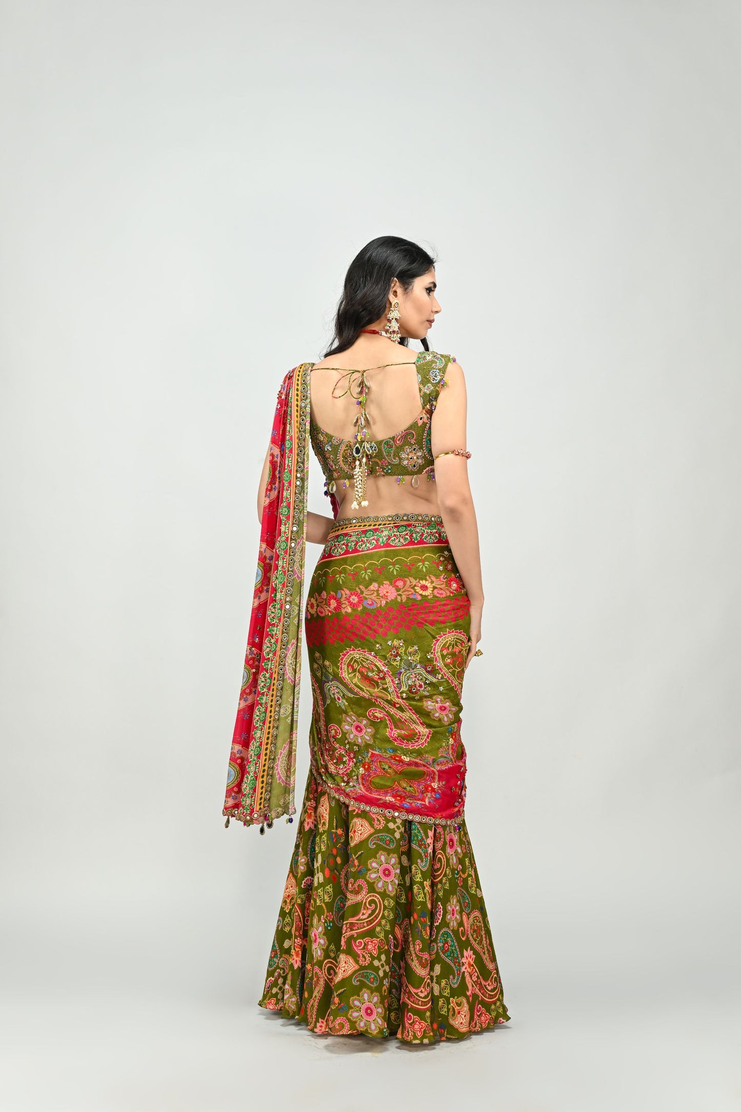 OLIVE HIGHLIGHTED DUAL PRESTITCHED SAREE WITH BADLA EMBROIDERED GREEN BLOUSE