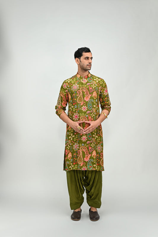 OLIVE HIGHLIGHTED KURTA PAIRED WITH COWL PANTS