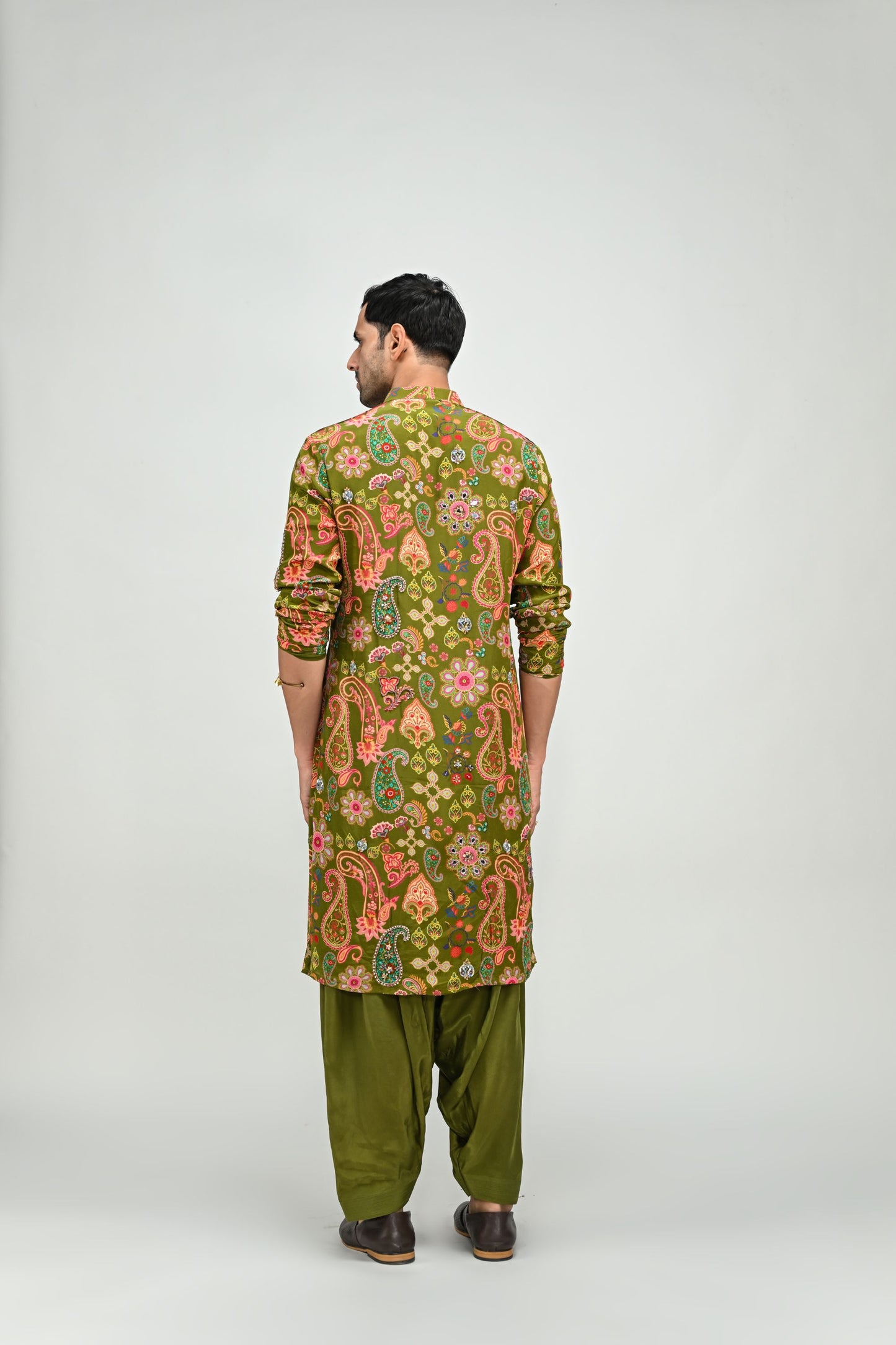 OLIVE HIGHLIGHTED KURTA PAIRED WITH COWL PANTS