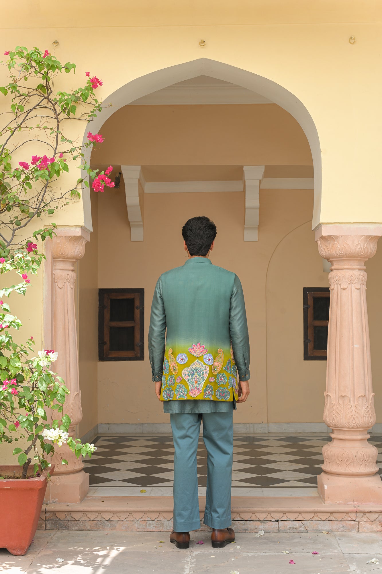 SHADED APPLIQUE EMBROIDERED HALF JACKET WITH PIN TUCK KURTA PANT SET