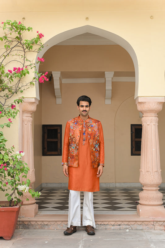 AMBER BLOOM EMBROIDERED BUNDI KURTA PAIRED WITH STRAIGHT PANT SET