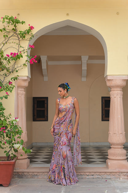 VIOLET BLOOM HIGHLIGHT PALLA PRESTITCHED SAREE. WITH HIGHLIGHT BLOUSE