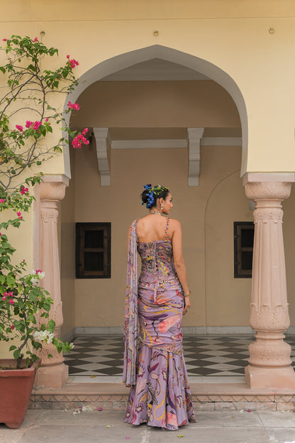 VIOLET BLOOM HIGHLIGHT PALLA PRESTITCHED SAREE. WITH VIOLET BLOOM HIGHLIGHT CORSET