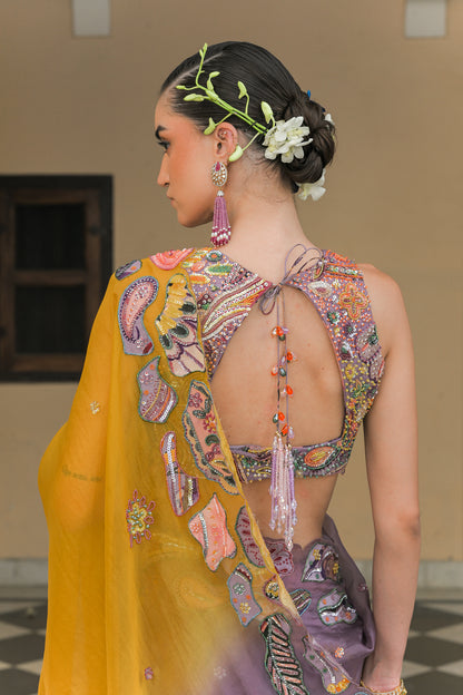 VIOLET BLOOM HIGHLIGHT BLOUSE. AND PETTICOAT AND DUAL ORGANZA APPLIQUE. HIGHLIGHT SAREE