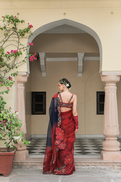 SCARLET THREAD WORK HIGHLIGHT CORSET BLOUSE WITH THREAD WORK FLLOWER PATCH DUAL SAREE HIGHLIGHT AND PETTICOAT