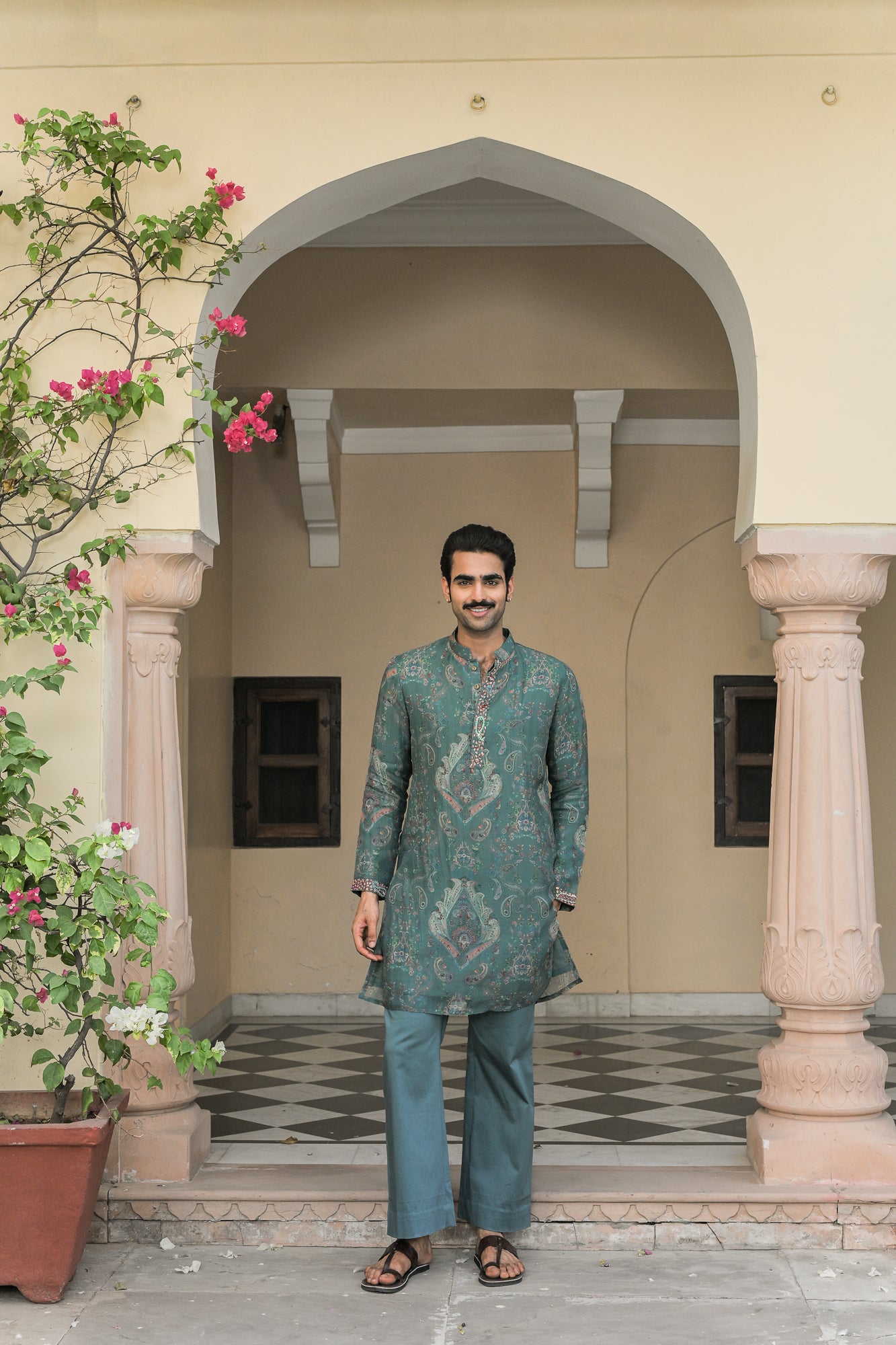 IRIS MIST KURTA STRAIGHT PANT SET