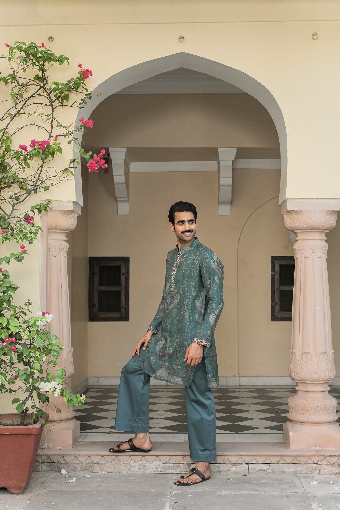 IRIS MIST KURTA STRAIGHT PANT SET