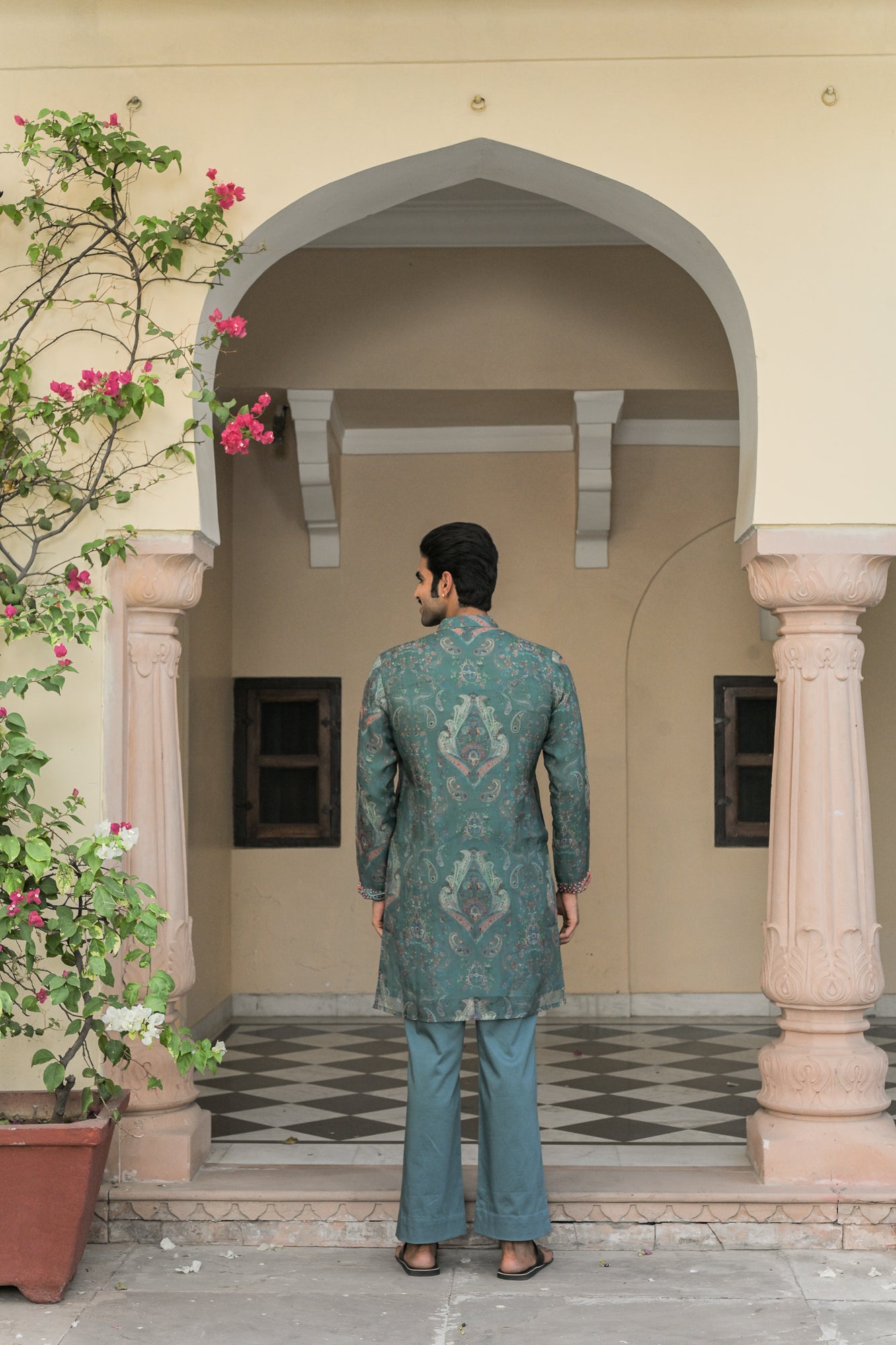 IRIS MIST KURTA STRAIGHT PANT SET