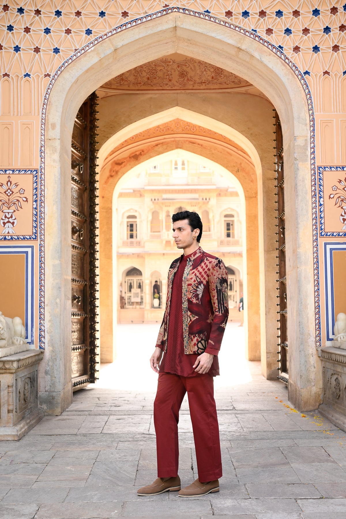 ORGANZA ACHKAN WITH BORDER AND PLAIN PINTUCK KURTA WITH MAROON FLAIR PANT