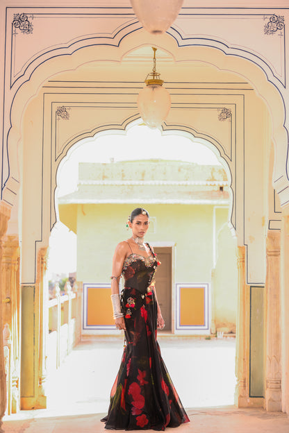 PRISTICHED TASSLE PALLA SAREE WITH CORSET