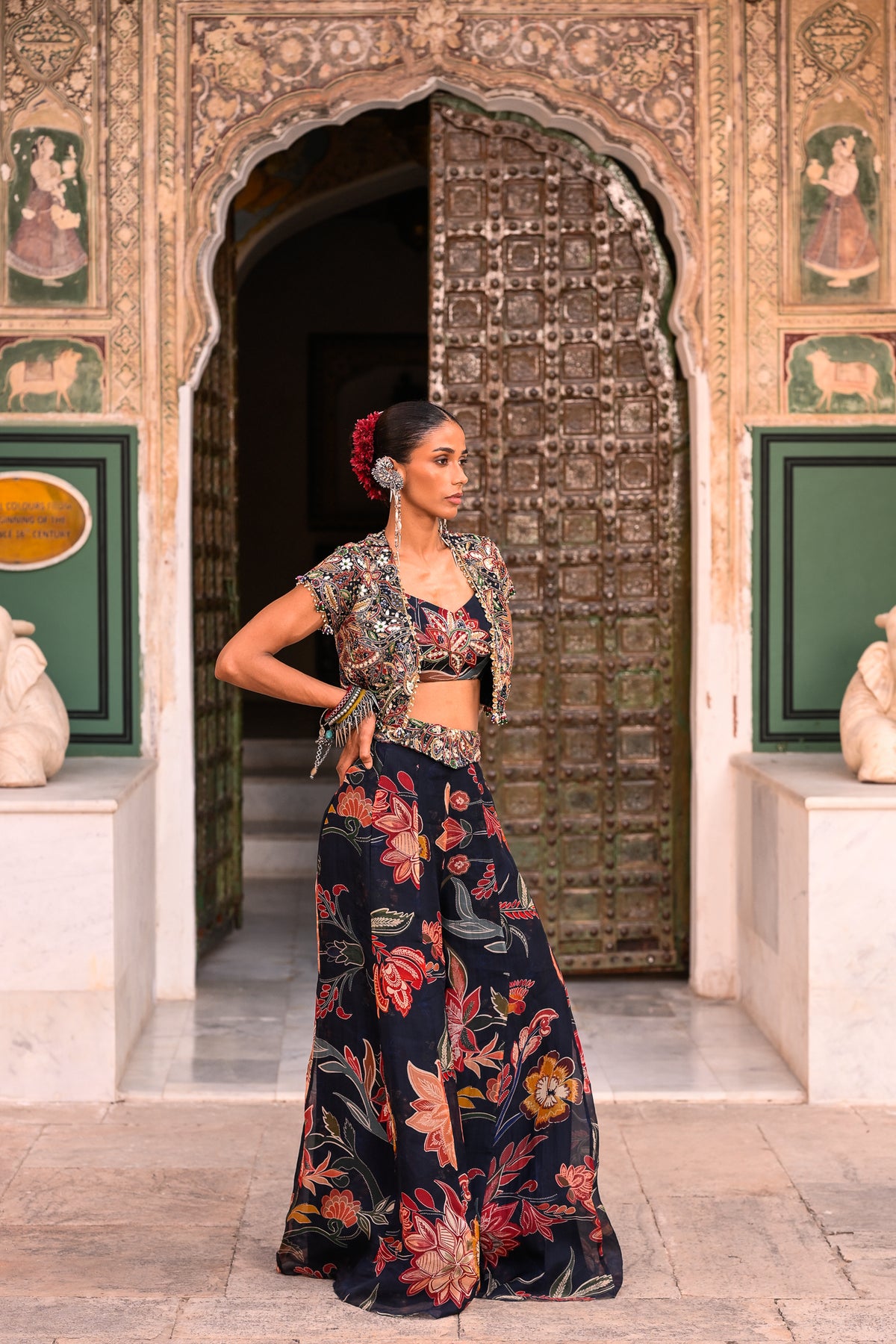 PRINTED ORGANZA PANT WITH EMB BRALATTE + JACKET EMB