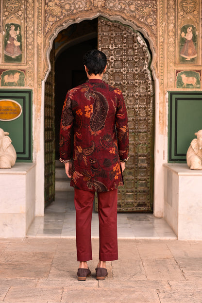 PRINTED ORGANZA KURTA WITH EMB PUTIN & CUFF AND FLAIRED MAROON PANT