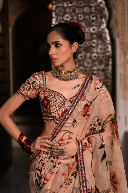 EMB BLOUSE WITH HIGHLIGHTED OPEN PALLA PRE DRAPE SAREE