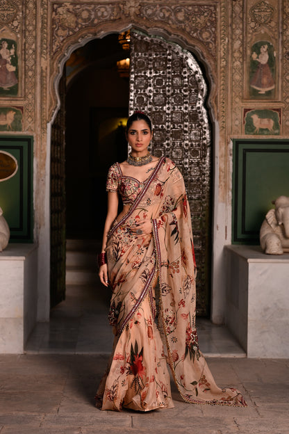 EMB BLOUSE WITH HIGHLIGHTED OPEN PALLA PRE DRAPE SAREE