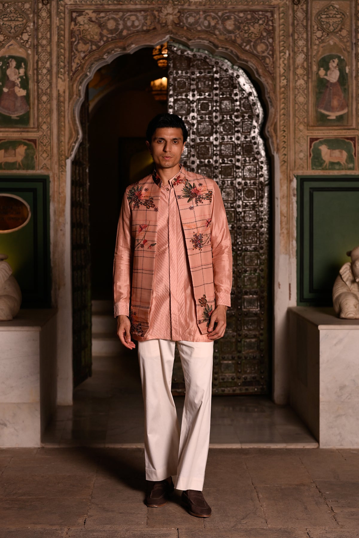 HIGHLIGHTED HALF JACKET WITH PINTUCK KURTA & FLAIR PANT