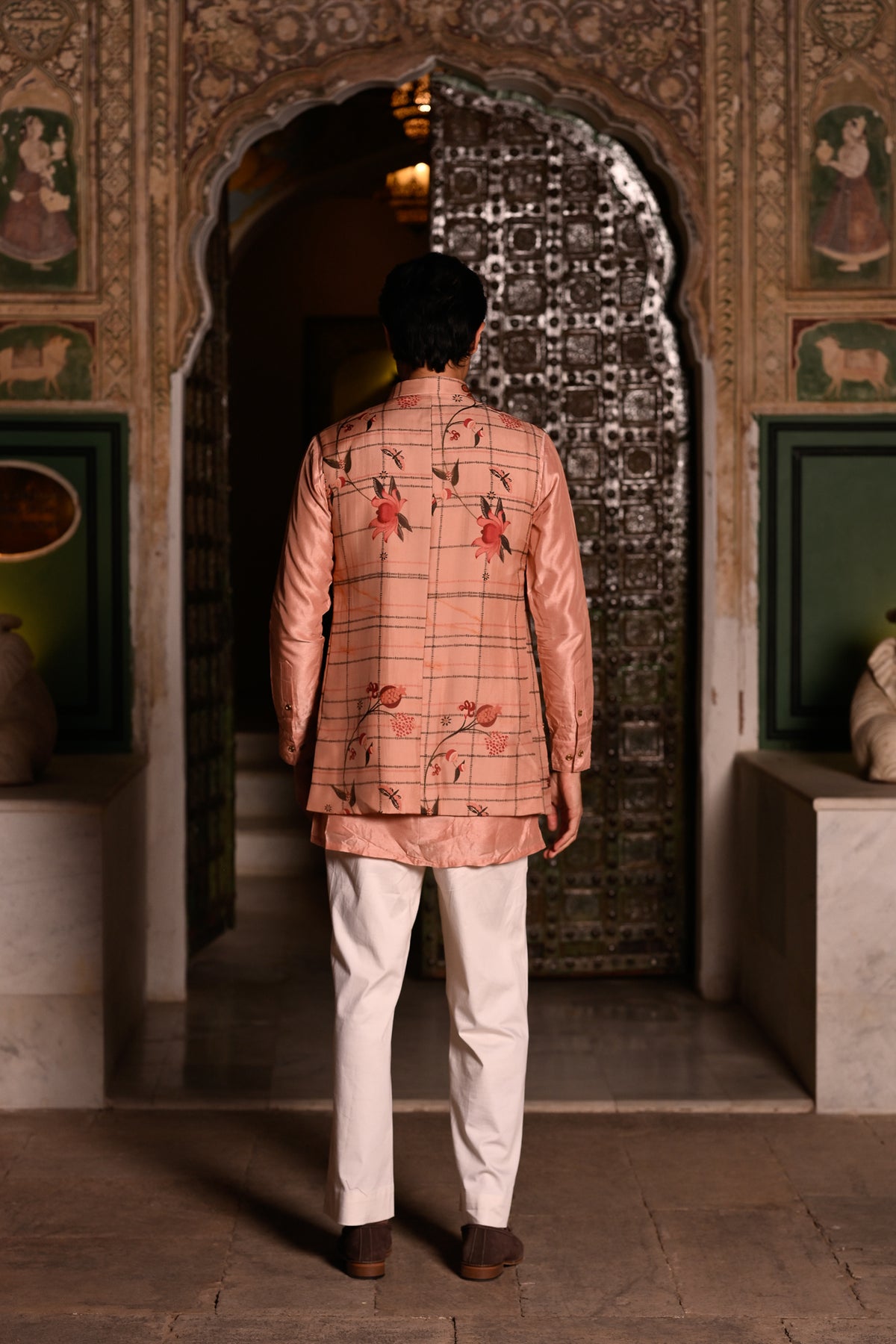 HIGHLIGHTED HALF JACKET WITH PINTUCK KURTA & FLAIR PANT