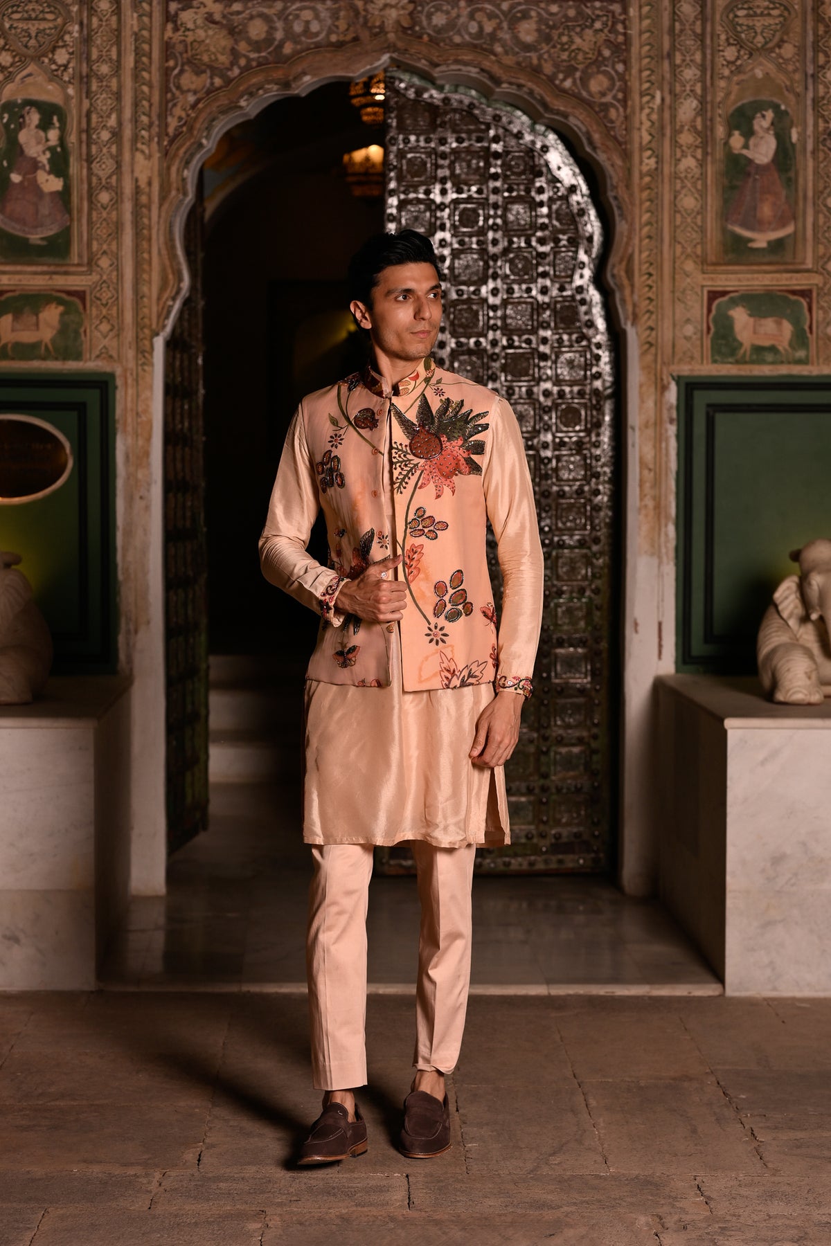 HIGHLIGHTED BUNDI WITH PURTIN & CUFF WORK ON KURTA STRIGHT PANT