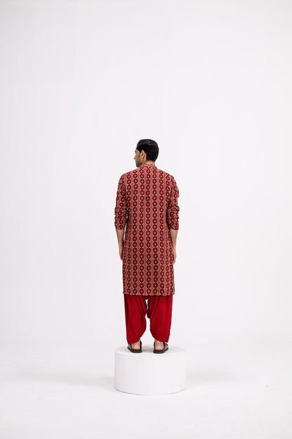 Red Honeycomb Zip Kurta / full Set With Cowl Pants