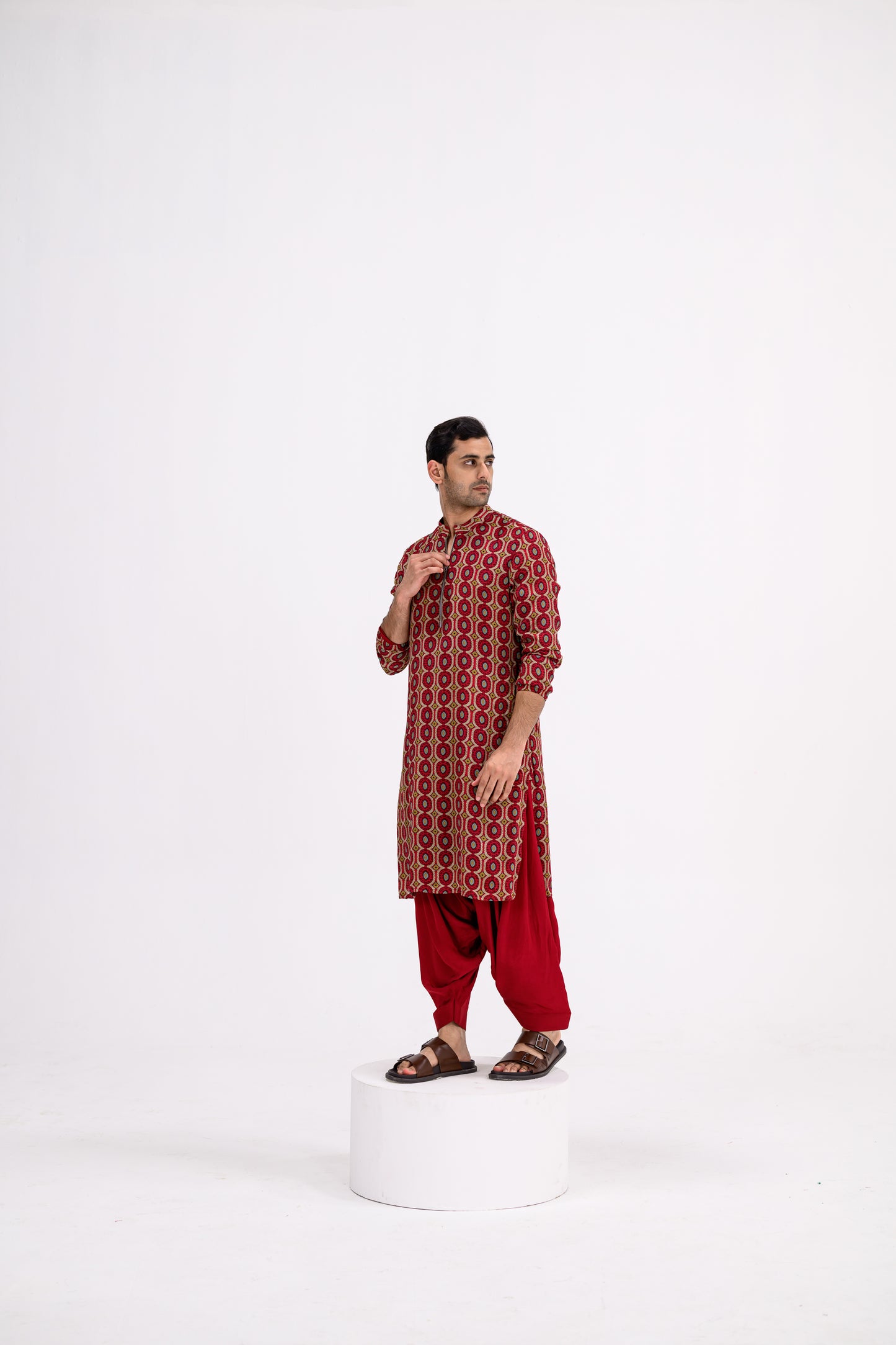 Red Honeycomb Zip Kurta / full Set With Cowl Pants